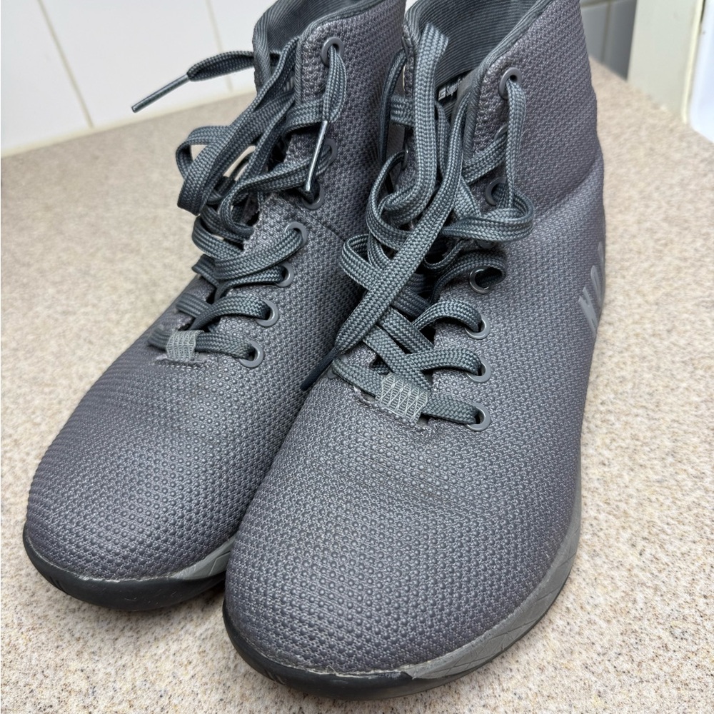 NOBULL Women’s Charcoal Gray High-Top Sneakers 8 Athletic Shoes Lifting Trainers